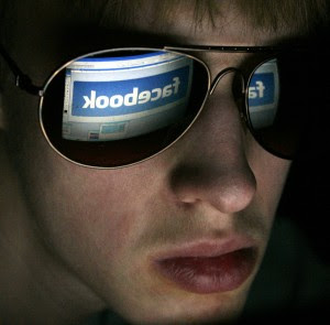 facebook problems today photo