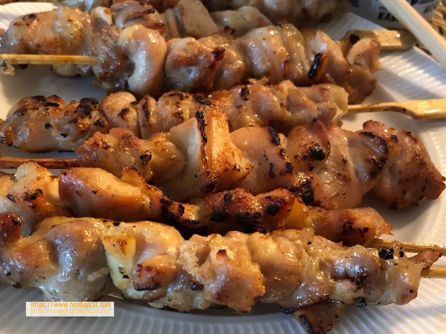 트레이더스 숯불닭꼬치,traders charcoal grilled chicken skewer, 혼술, 트레이더스닭꼬치, 트레이더스치킨, 트레이더스안주, 맛있는 안주, 맥주안주 소주안주, 칵테일안주, 모히또안주, TRADERS안주