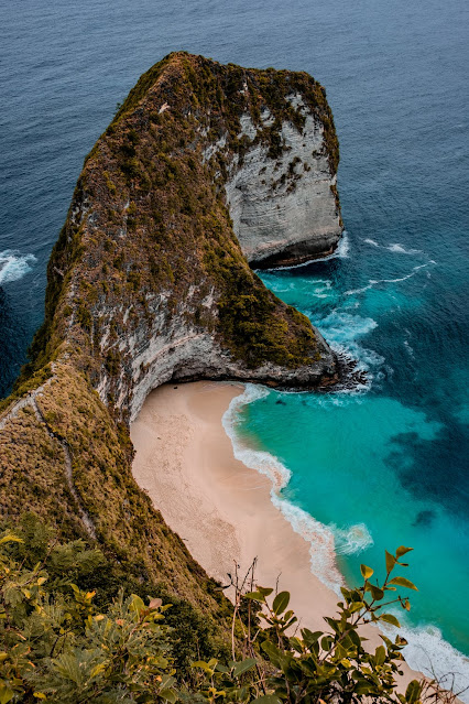 If travel influencers were HONEST