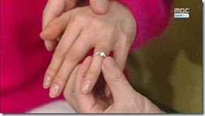 Golden.Rainbow.E26.mp4_002397851_thu