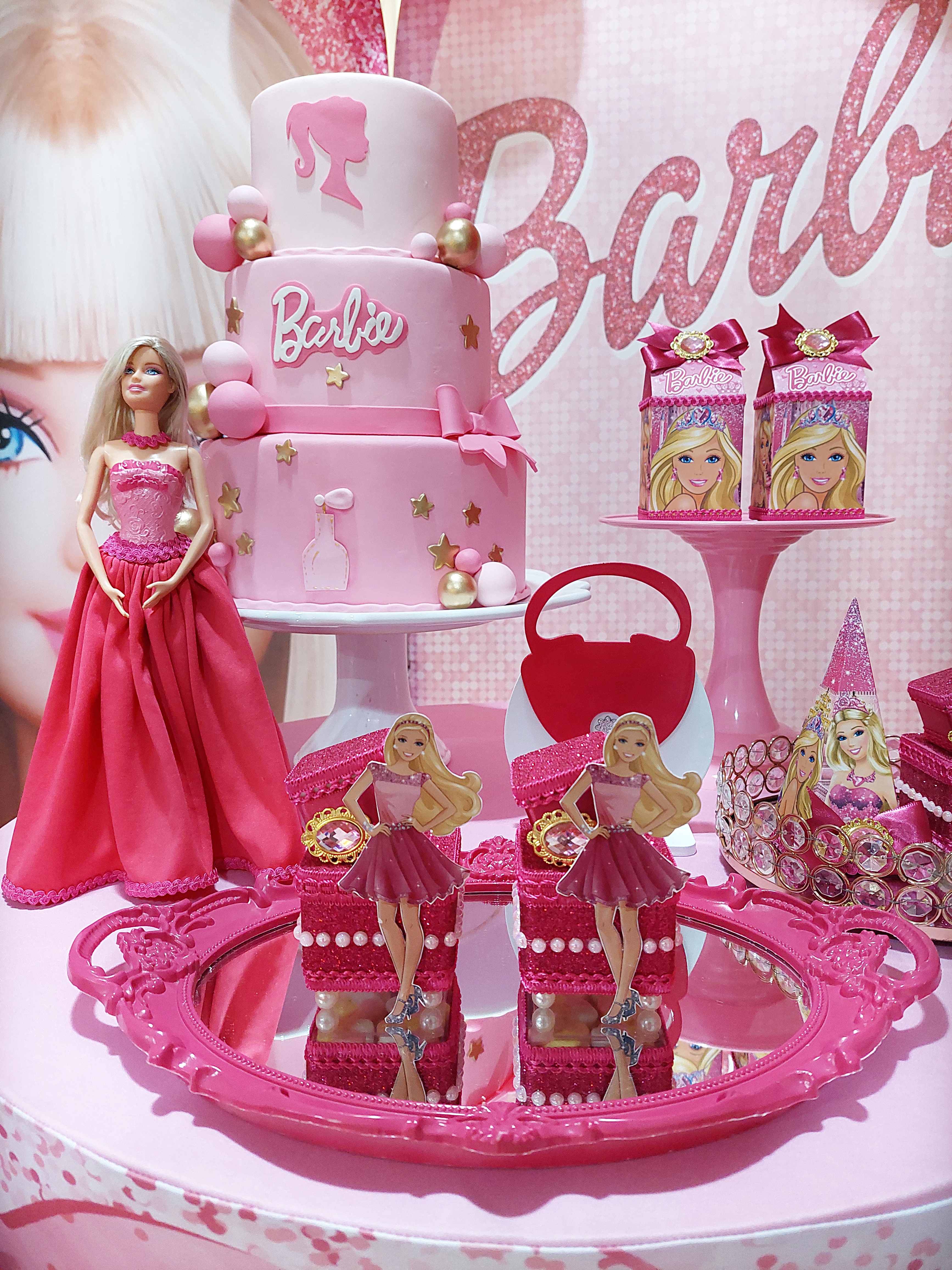 Bolo Barbie (aluguel)  Elo7 Produtos Especiais