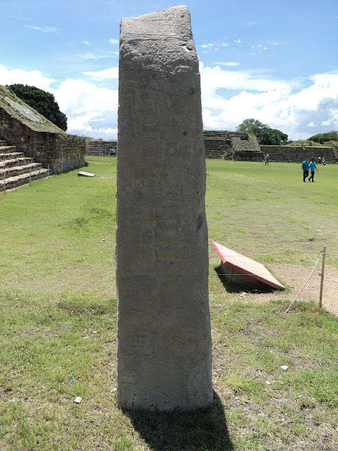 La Estela 9 de Monte Albán