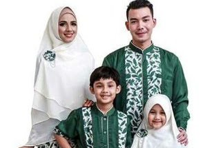Paling Keren Model Baju Seragam Keluarga Muslim