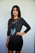 Shruti Haasan Glam pics-thumbnail-15