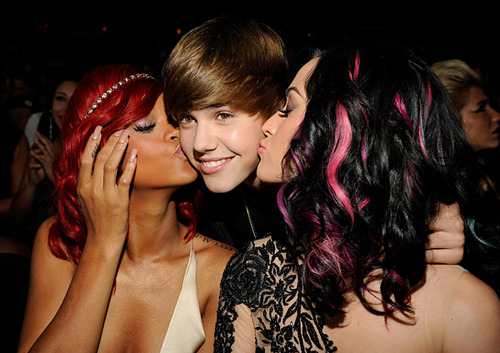 rihanna+justinbieber+katyperry.jpg