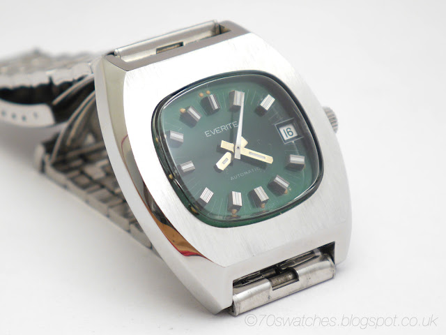 Servicing an Beautiful and Funky Retro 70s Everite With Amazing Green Dial - FHF 905 