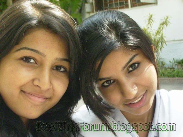 Desi College Girls