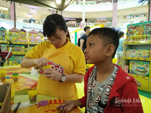 ulangtahun play doh di the curve damansara,play doh