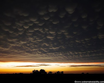 Photographs of Natural Phenomena Seen On  lolpicturegallery.blogspot.com