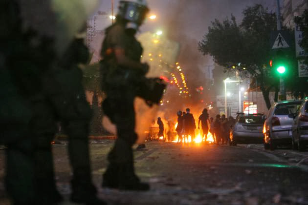 Θέλουν να κάνουν την πατρίδα μας Συρία