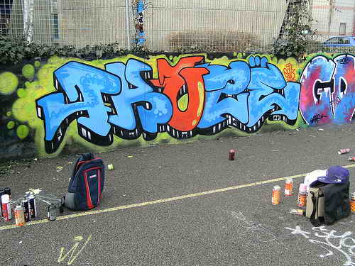 cool graffiti alphabet z. cool graffiti alphabet z.