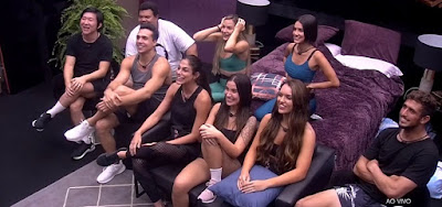 Com 'famosos' desconhecidos, estreia do BBB20 supera vexame de 2019