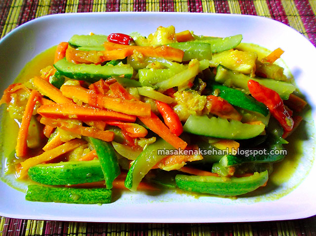 Resep Acar Kuning Timun Wortel Nanas Bumbu Prasmanan