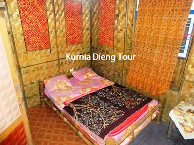 desain kamar bambu di dieng