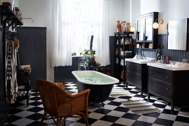 Monochrome Bathroom Design