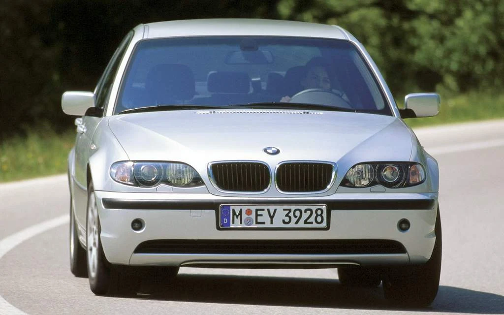 BMW Série 3 2002