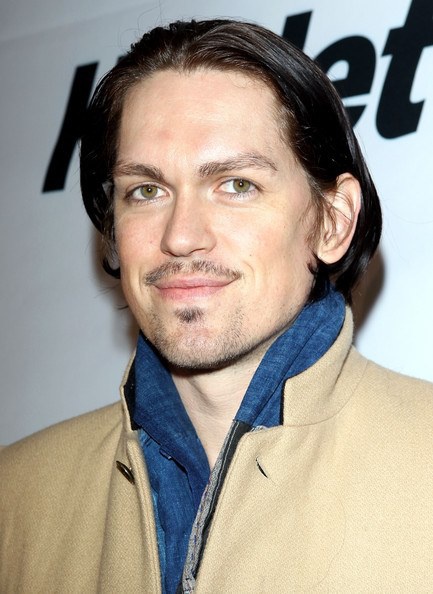 Steve Howey Profile pictures, Dp Images, Display pics collection for whatsapp, Facebook, Instagram, Pinterest, Hi5.