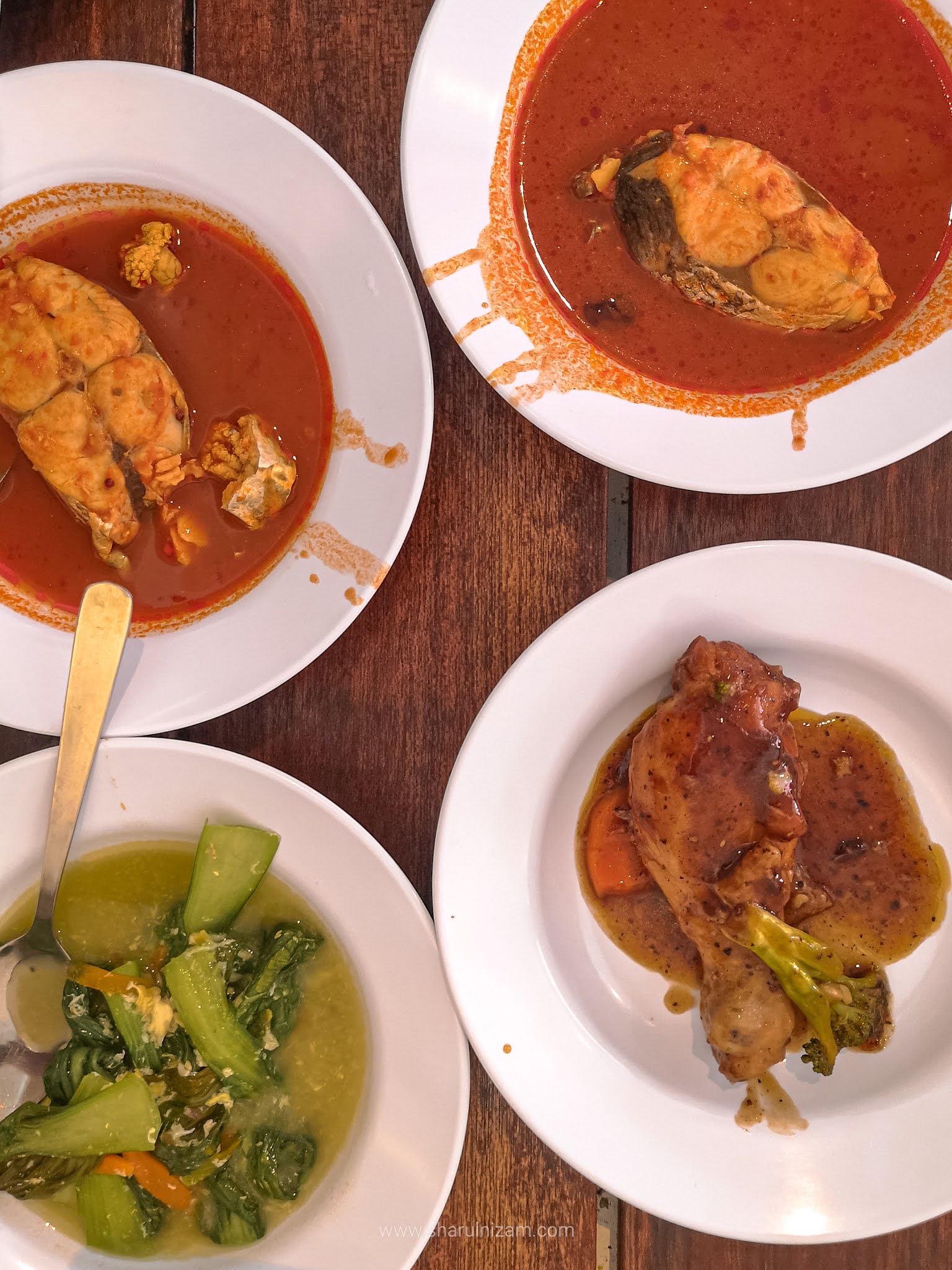 Restoran Zahrin Asam Pedas Di MITC, Melaka