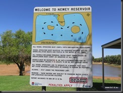 180317 079 Cobar Newey Reservoir