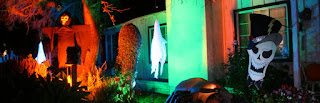 http://blog.coldwellbanker.com/the-ultimate-guide-to-creating-a-haunted-house-at-home/