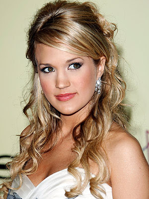 Carrie Underwood's sexy side chignon hairstyle 2011 