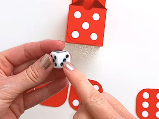 Dice Favour Boxes by Esselle Crafts