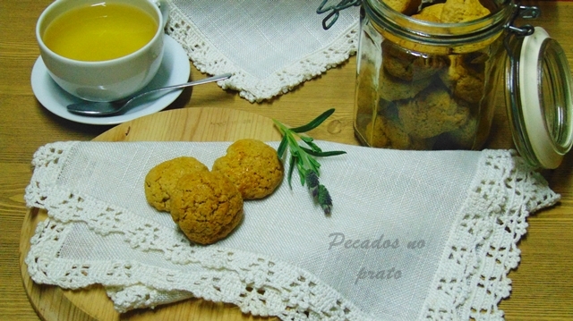 Receita de biscoitos de azeite com canela