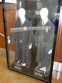 Harry Potter and Ron Weasley school robes