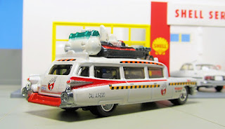 Hot Wheels Ghostbusters  Ecto-1a  retro