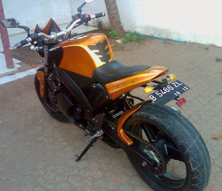 "Modifikasi Motor Honda Tiger22"