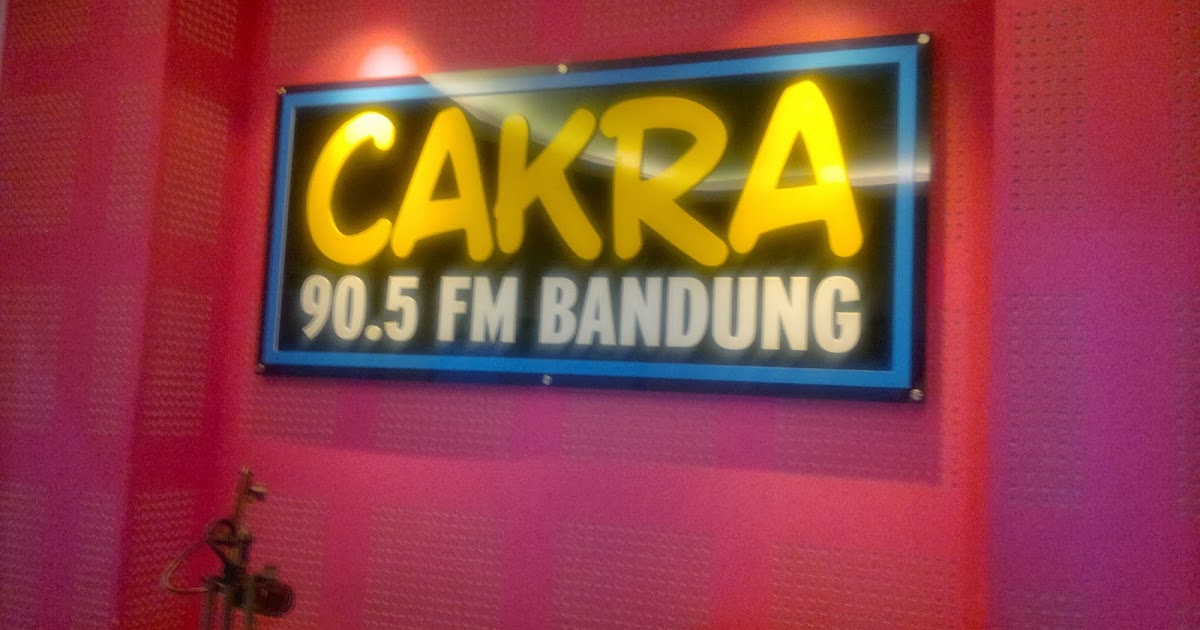 Radio Branding Materials: Studio Interior  Cakra 90.5 FM Bandung 2013