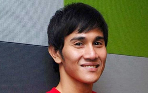  Gaya Rambut Vino G Bastian Terbaru Laki Banget Model 