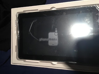 Samsung Galaxy Tab 3 Inside Box