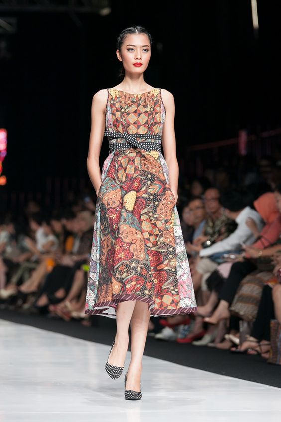 Inspirasi 20 Dress Batik Modern Keren Untuk Remaja  