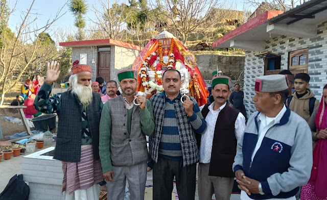Himachaltoday.in-Dev Mela 2025 Mul Mahunag bukhari