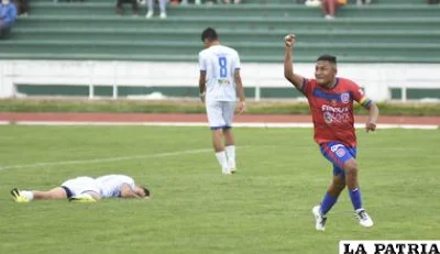 Universitario de Sucre vs Garcia Agreda