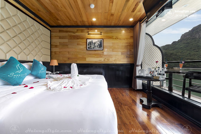 Phòng junior suite sang trọng trên tàu Serenity Cruises