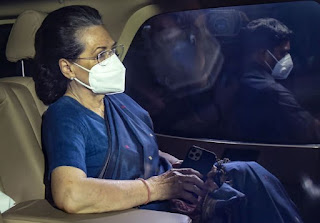 sonia-gandhi-admitted-to-gangaram-hospital