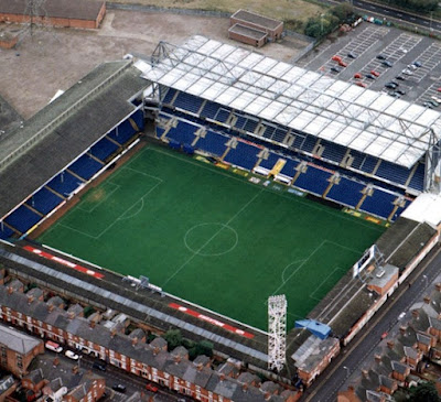 iconic football stadiums that no longer exist