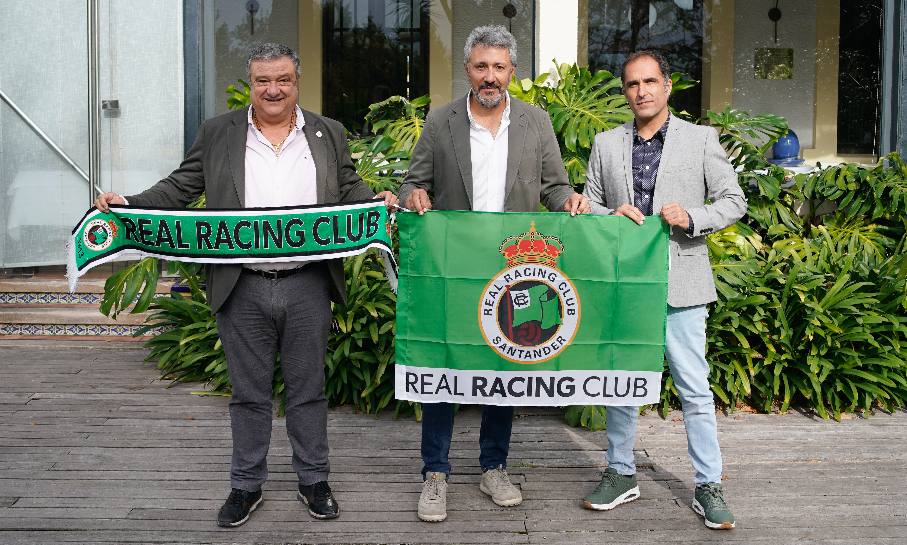 La fuerza Genuine aumenta: ¡bienvenidos Real Racing Club y Racing Club de  Ferrol!