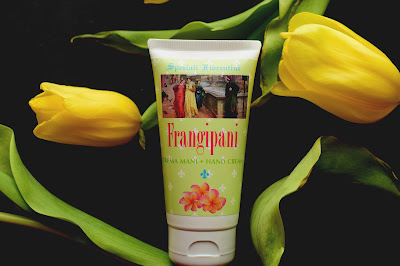 derbe_frangipani_hand_cream_swatch