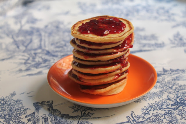 El dulce mundo de Nerea - Minipancakes de plátano y nuez moscada