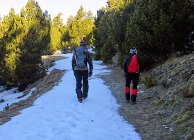 Pla de les Barraques en Invierno, en la ascensión al Puigmal.