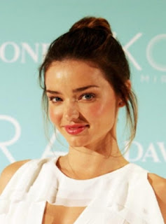 Celebrity Hairstyle Trend Of Miranda Kerr