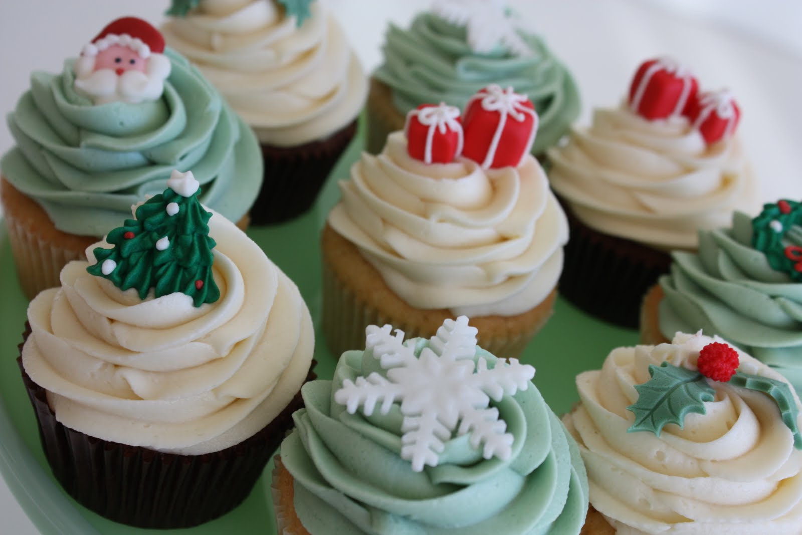 christmas cupcake decorations