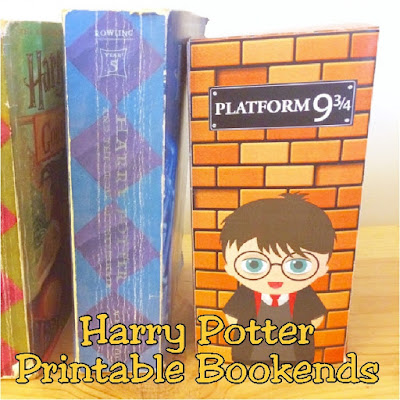 Create a fun and magical bookshelf with these printable Harry Potter bookend covers.  Covers print and dress up regular paver stones so you can use a cheap and creative bookend for your Harry Potter book collection.