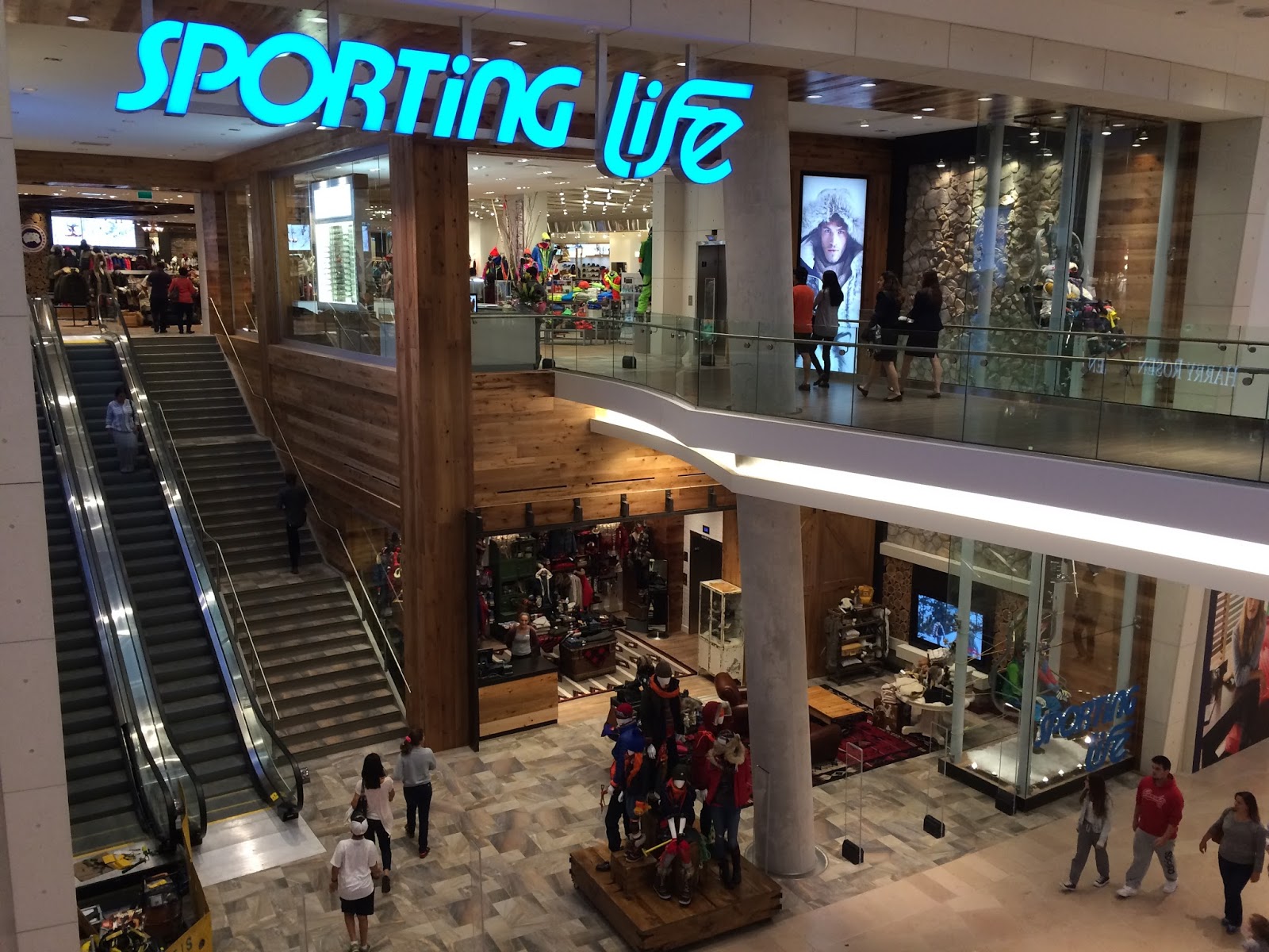 Toronto Shopkeeper: Sherway Gardens Debuts New Expansion