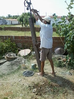 Agricultor de Ipueira/RN inventa máquina de perfurar poço.    biconarede.com