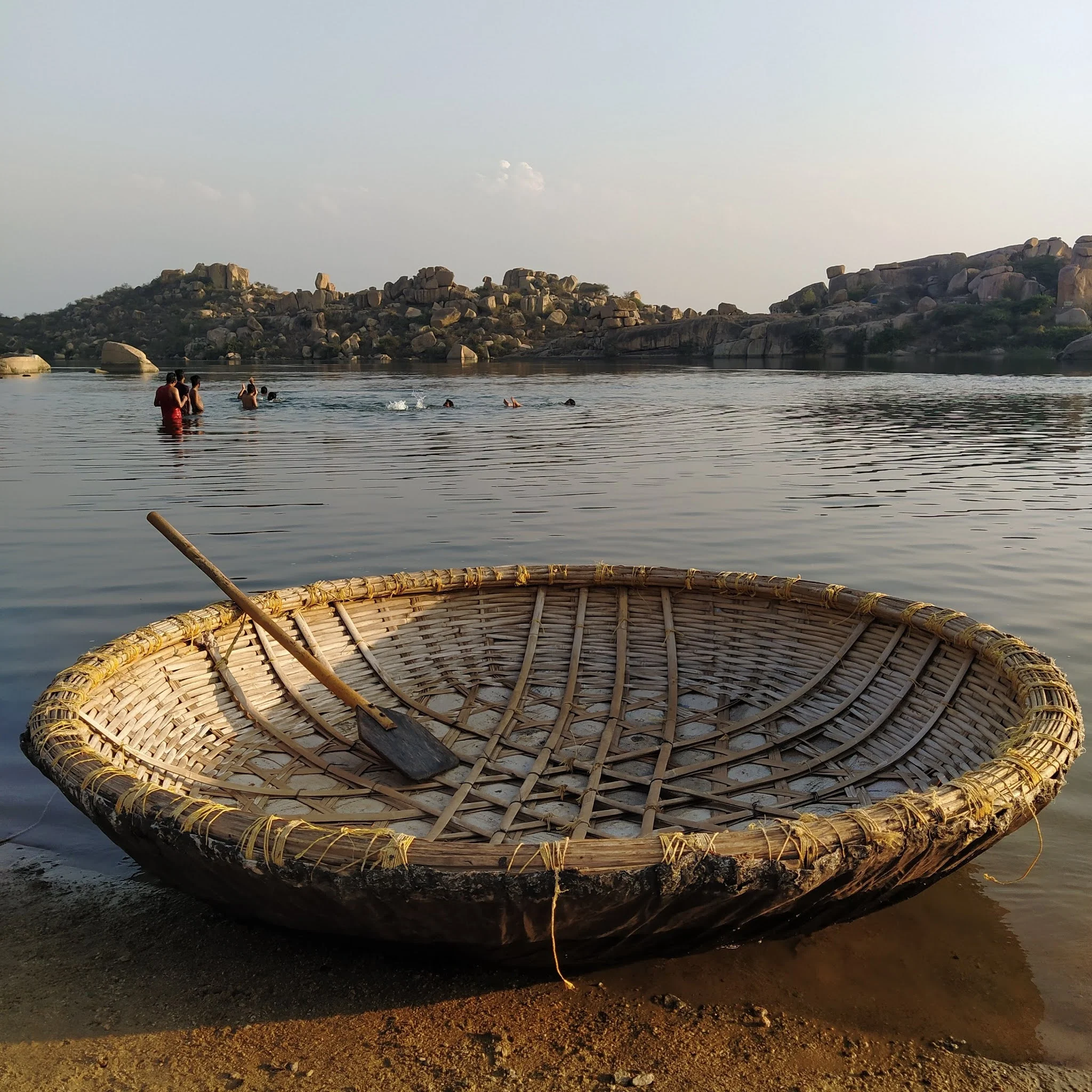 Hampi - A Complete Travel Guide, Coracle Ride