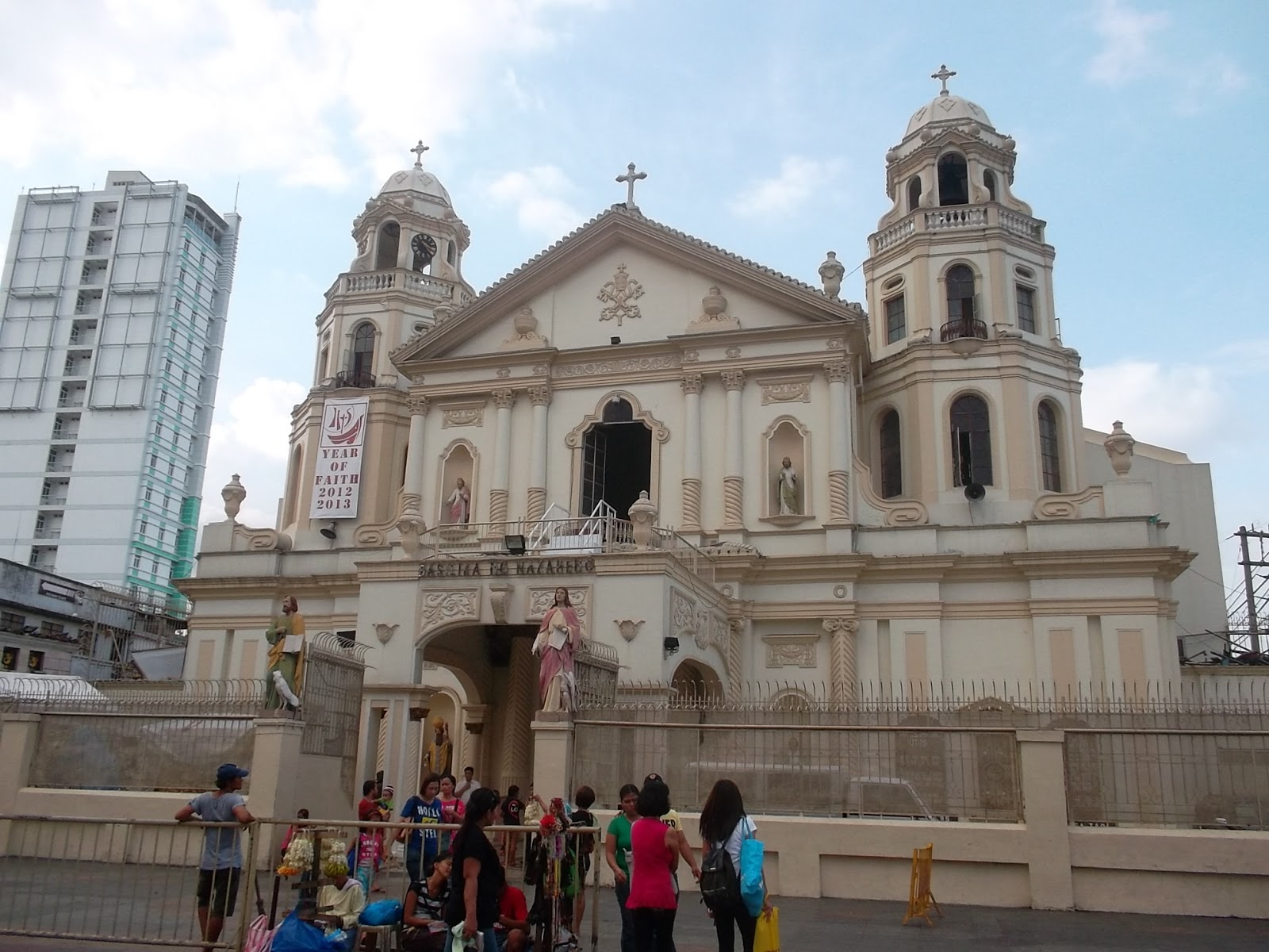 Quiapo Church still sports that Neo-Gothic architectural design.